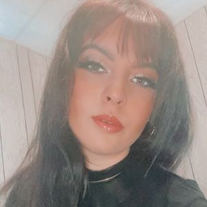 Meet your Posher, Molly